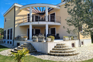 Dom na sprzedaż 350m2 Istarska Pula - Vodnjan - Medulin - zdjęcie 2