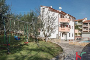 Dom na sprzedaż 500m2 Istarska Pula - Vodnjan - Medulin 1 Lungomare - zdjęcie 2