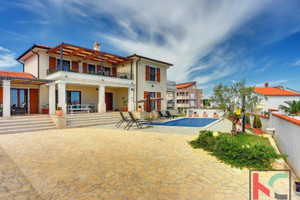 Dom na sprzedaż 235m2 Istarska Pula - Vodnjan - Medulin - zdjęcie 2