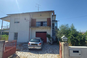 Dom na sprzedaż 100m2 Vila Real Chaves - zdjęcie 1