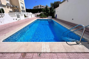 Mieszkanie na sprzedaż 65m2 Walencja Alicante Torrevieja - zdjęcie 1