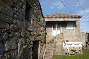 Dom na sprzedaż 130m2 Pena, Quintã e Vila Cova - zdjęcie 1
