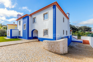 Dom na sprzedaż 327m2 Dystrykt Lizboński Sintra Sintra (Santa Maria e São Miguel, São Martinho e São Pedro de Penaferr - zdjęcie 1