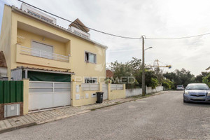 Dom na sprzedaż 188m2 Setbal Barreiro Alto do Seixalinho, Santo André e Verderena - zdjęcie 1
