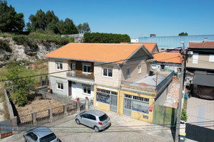 Dom na sprzedaż 430m2 Porto Maia - zdjęcie 1