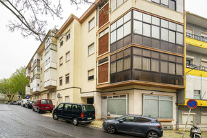 Mieszkanie na sprzedaż 51m2 Dystrykt Lizboński Amadora - zdjęcie 1