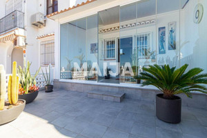 Dom na sprzedaż 50m2 Walencja Alicante Torrevieja Calle Enol 97, Manzana  - zdjęcie 1