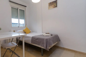 Mieszkanie do wynajęcia 130m2 Andaluzja Malaga Calle Nazareno - zdjęcie 2