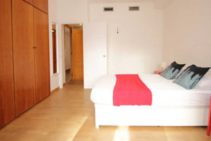 Mieszkanie do wynajęcia 109m2 Katalonia Barcelona Carrer de González Tablas - zdjęcie 2