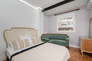 Mieszkanie do wynajęcia 90m2 Madryt Calle Esteban Mora - zdjęcie 1