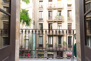 Mieszkanie do wynajęcia 90m2 Katalonia Barcelona Carrer del Rec Comtal - zdjęcie 3