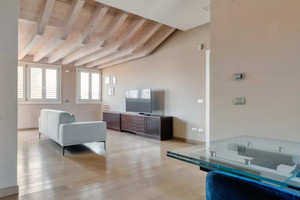 Mieszkanie do wynajęcia 105m2 Via Giovanni Segantini - zdjęcie 1