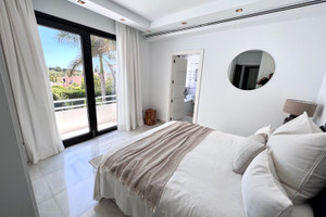 Dom na sprzedaż 400m2 Andaluzja Malaga - zdjęcie 2