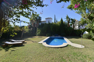 Dom na sprzedaż 470m2 Andaluzja Malaga - zdjęcie 2