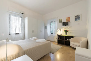 Mieszkanie do wynajęcia 55m2 Via Gaspare Luigi Spontini - zdjęcie 1
