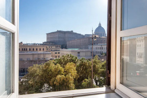 Mieszkanie do wynajęcia 90m2 Lacjum Roma Piazza del Risorgimento - zdjęcie 1