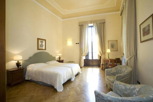 Mieszkanie do wynajęcia 50m2 Via dei Martelli - zdjęcie 1