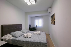 Mieszkanie do wynajęcia 65m2 Madryt Avenida de Oporto - zdjęcie 1