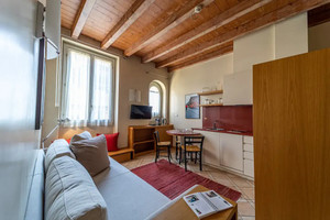 Mieszkanie do wynajęcia 120m2 Via Cardinale Ascanio Sforza - zdjęcie 2