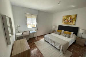 Mieszkanie do wynajęcia 130m2 Andaluzja Malaga Calle Arlanza - zdjęcie 1