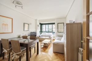 Mieszkanie na sprzedaż 136m2 Madryt - zdjęcie 1