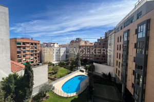 Mieszkanie na sprzedaż 153m2 Madryt - zdjęcie 1