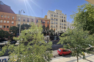 Mieszkanie na sprzedaż 181m2 Madryt - zdjęcie 2