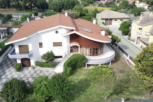 Dom na sprzedaż 325m2 Porto Santo Tirso - zdjęcie 2