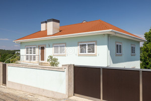 Dom na sprzedaż 150m2 Porto Trofa - zdjęcie 1