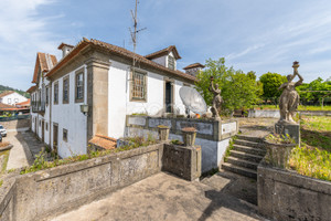 Dom na sprzedaż 330m2 Vila Real Mesao Frio - zdjęcie 1