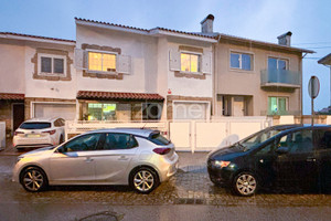 Dom na sprzedaż 184m2 Porto Maia - zdjęcie 3
