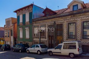 Dom na sprzedaż 130m2 Porto Porto - zdjęcie 1