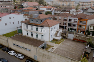 Dom na sprzedaż 997m2 Porto Penafiel - zdjęcie 1