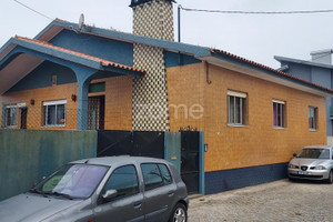 Dom na sprzedaż 196m2 Porto Maia - zdjęcie 1