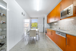 Mieszkanie na sprzedaż 158m2 Porto Maia - zdjęcie 1