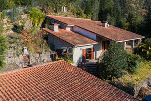 Dom na sprzedaż 212m2 Braga Terras de Bouro - zdjęcie 1