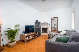 Dom na sprzedaż 164m2 Dystrykt Lizboński Loures - zdjęcie 1