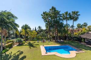 Dom na sprzedaż 850m2 Andaluzja Malaga - zdjęcie 1