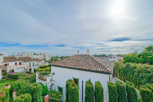 Dom na sprzedaż 210m2 Andaluzja Malaga - zdjęcie 1