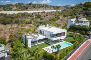 Dom na sprzedaż 935m2 Andaluzja Malaga - zdjęcie 1