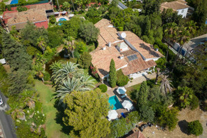 Dom na sprzedaż 590m2 Andaluzja Malaga - zdjęcie 2