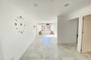 Mieszkanie na sprzedaż 127m2 Andaluzja Malaga DIEGO VAZQUEZ OTERO - zdjęcie 1
