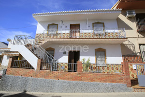 Dom na sprzedaż 225m2 Andaluzja Malaga Calle Aranda - zdjęcie 1