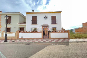 Dom na sprzedaż 227m2 Andaluzja Malaga SIERRA DEL JOBO  - zdjęcie 3