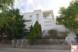 Dom na sprzedaż 380m2 12 Str. Troiței - zdjęcie 1