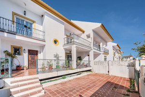 Dom na sprzedaż 306m2 Andaluzja Malaga - zdjęcie 2