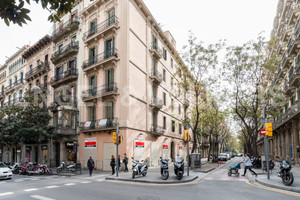 Komercyjne do wynajęcia 300m2 Katalonia Barcelona - zdjęcie 1