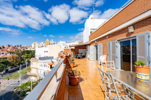 Mieszkanie na sprzedaż 194m2 Wyspy Kanaryjskie Santa Cruz de Tenerife - zdjęcie 1