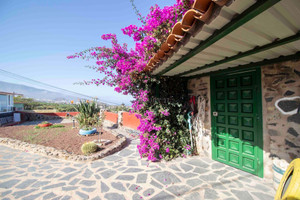 Dom na sprzedaż 300m2 Wyspy Kanaryjskie Santa Cruz de Tenerife - zdjęcie 1