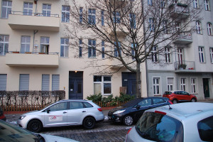 Mieszkanie na sprzedaż 97m2 Berlin Hertha Str. - zdjęcie 1